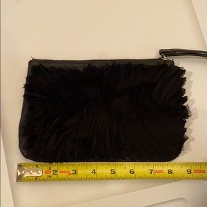 Black clutch